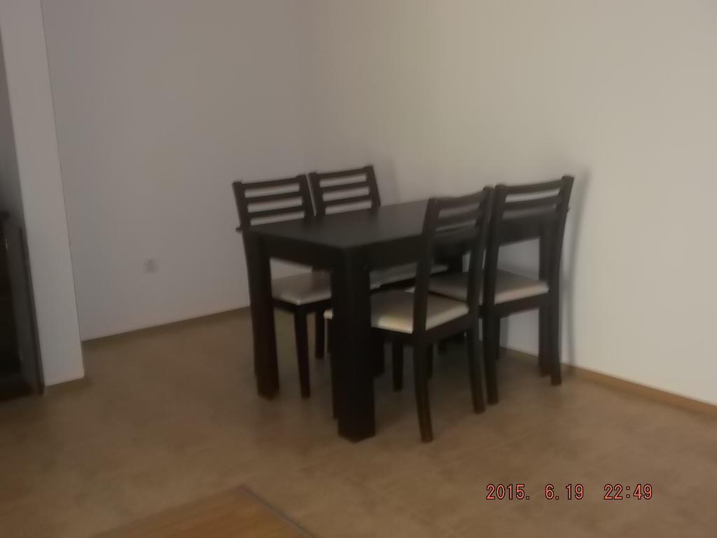 Dima Popova Apartments Tsarevo Quarto foto