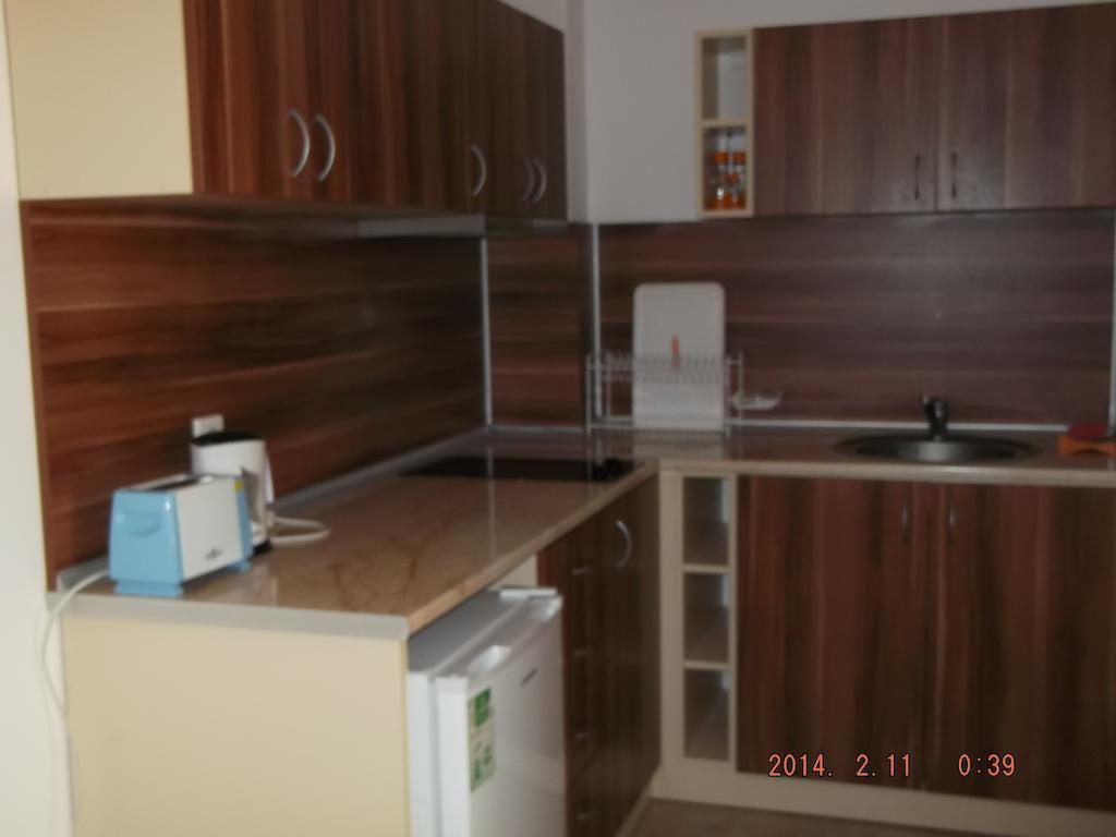 Dima Popova Apartments Tsarevo Quarto foto